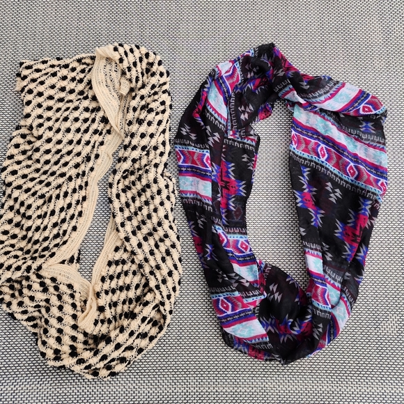 INFINITY SCARF BUNDLE - Picture 1 of 7
